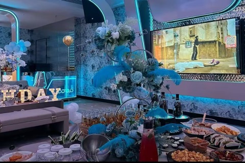 星光璀璨CLUB诚邀女生加入酒水促销团队